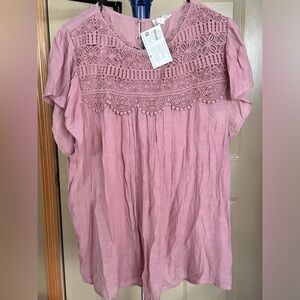 New with tags pink top